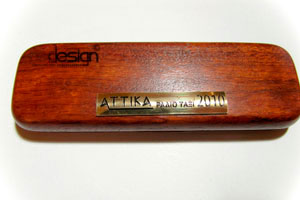 Χαρακτό Πινακιδάκι σε Θήκη Στυλό