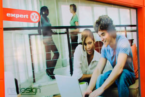 Ψηφιακή Εκτύπωση σε Αυτοκόλλητο